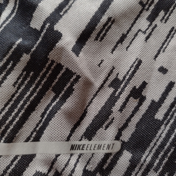 Nike Dri-Fit Girls Long Sleeve Activeware - Picture 4 of 9